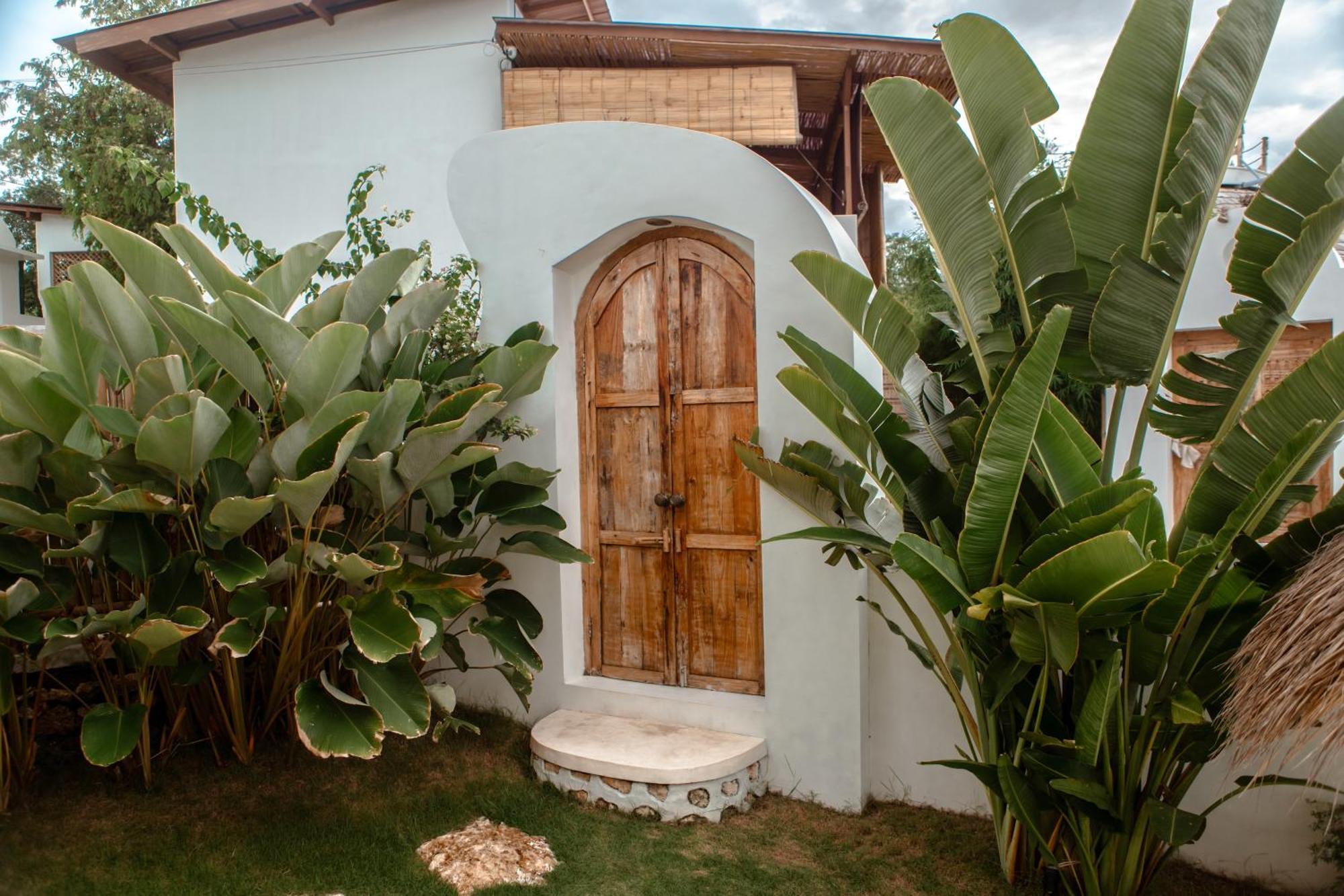 Camanta Penida - Adult Only Hotel Toyapakeh Exterior photo